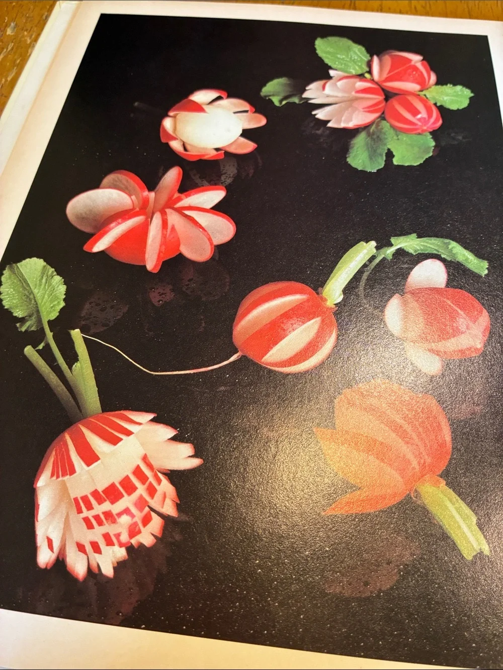 Vintage Garnishing Cookbook
